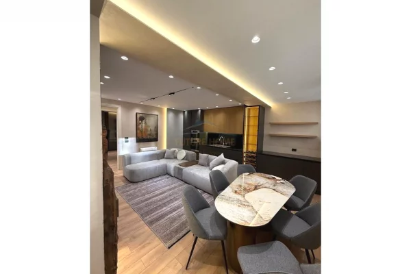 Shtepi me qera Apartament ne Tirane, 2+1, Mobilimi E mobiluar, Pagesa 1,700  Euro.