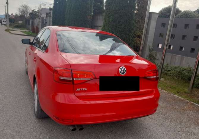 Jepet me qera makina Wolksvagen Jetta  45 euro +5 dite