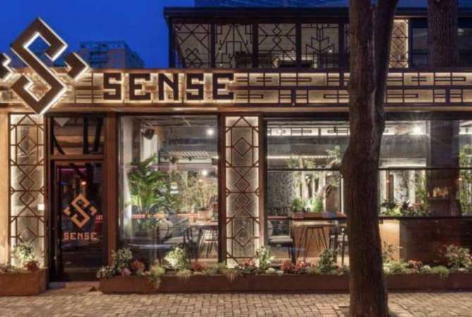 Job Offers for Kamarier/e Ndihmes kamariere Banakier/e Ndihmes banakier/e Kuzhinier Ndihmes kuzhunier Shisha Boy/ Girl Sanitare Host/PR in Tirana