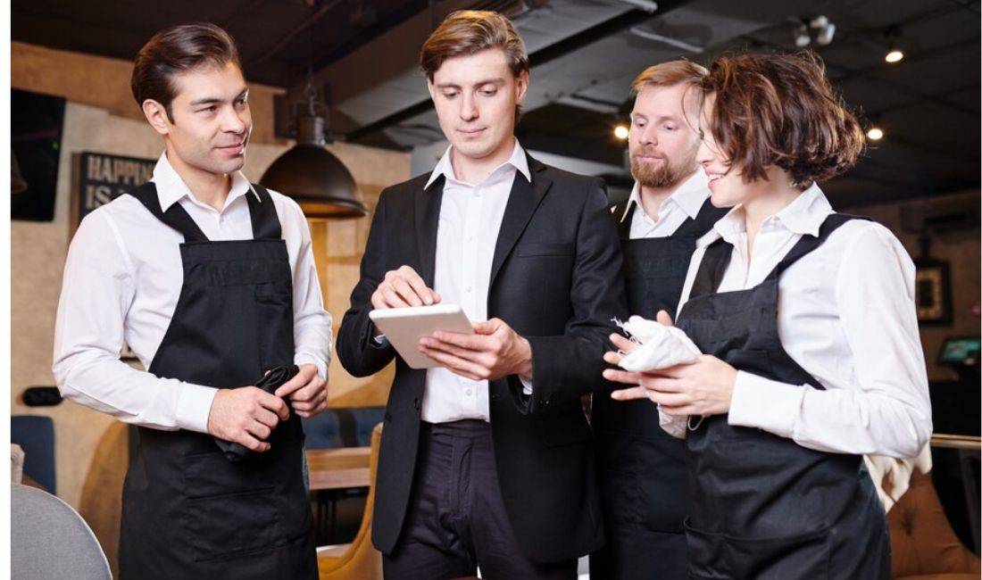 Job Offers in Tirana, Profession Kuzhinier Banakier Kamarier , Beginner/Little experience, Payment By Agreement.