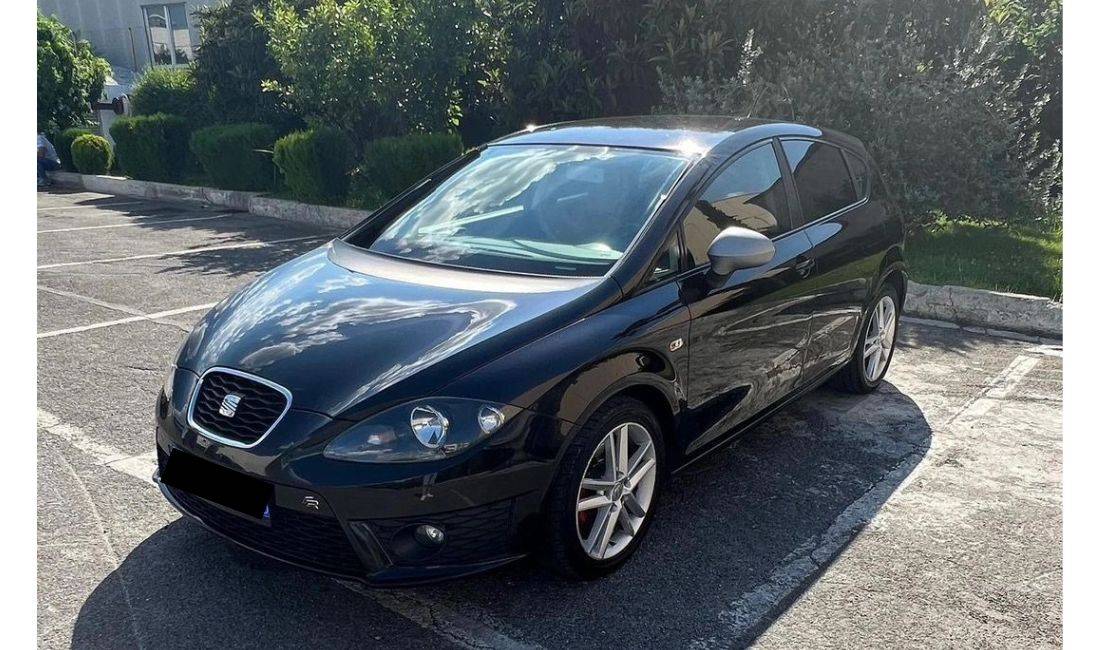 Jepet Makina me Qera Seat Leone 30 Euro Dita
