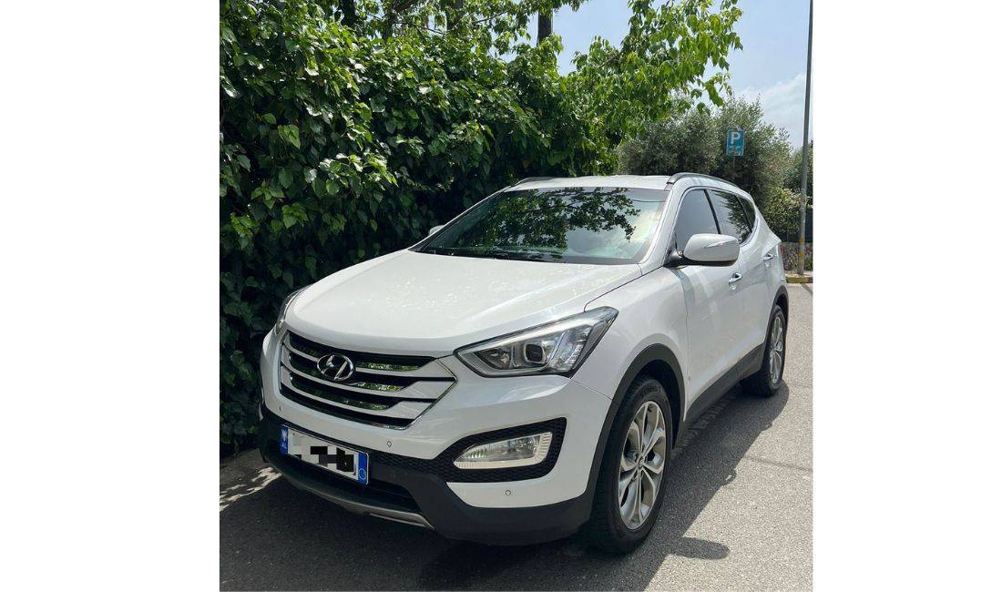 Makina me qera  ne Rinas Tirane -Hyundai Santa Fe (7 vendeshe) 60 euro dita