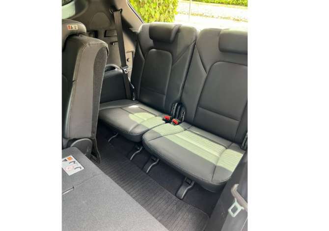 Makina me qera  ne Rinas Tirane -Hyundai Santa Fe (7 vendeshe) 60 euro dita