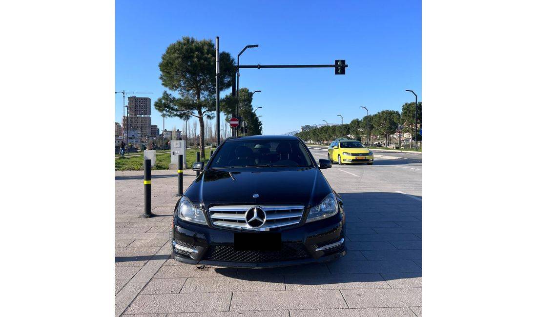 Makina me Qera Mercedes Benz Glk 45 Euro/Dita Rinas