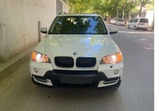 Makina me qera ne Tirane - 70 Euro