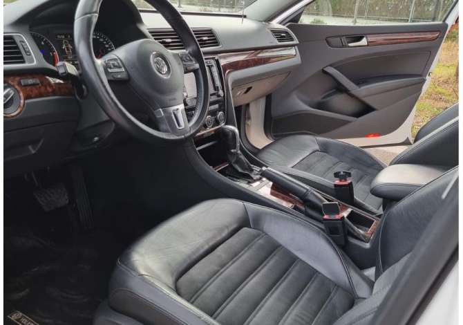 Makina me Qera Volkswagen Passat 35 Euro/Dita. Rinas