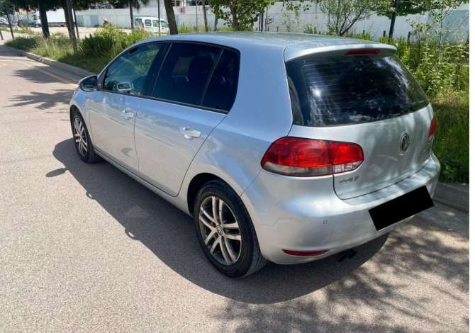 Makina me Qera Volkswagen Golf 6 40 Euro/Dita. Rinas