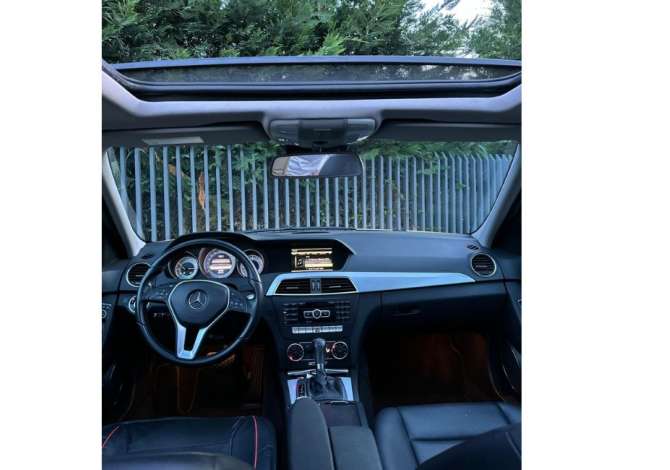 Noleggio Auto a Tirana - 50 Euro