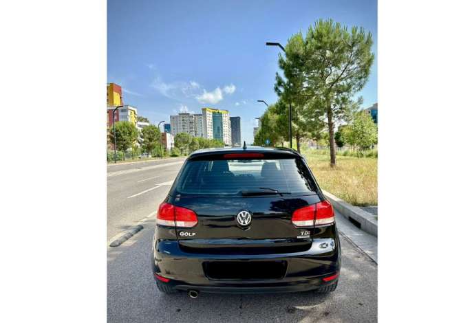 Noleggio Auto a Tirana - 50 Euro