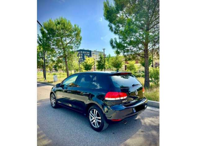 Noleggio Auto a Tirana - 50 Euro