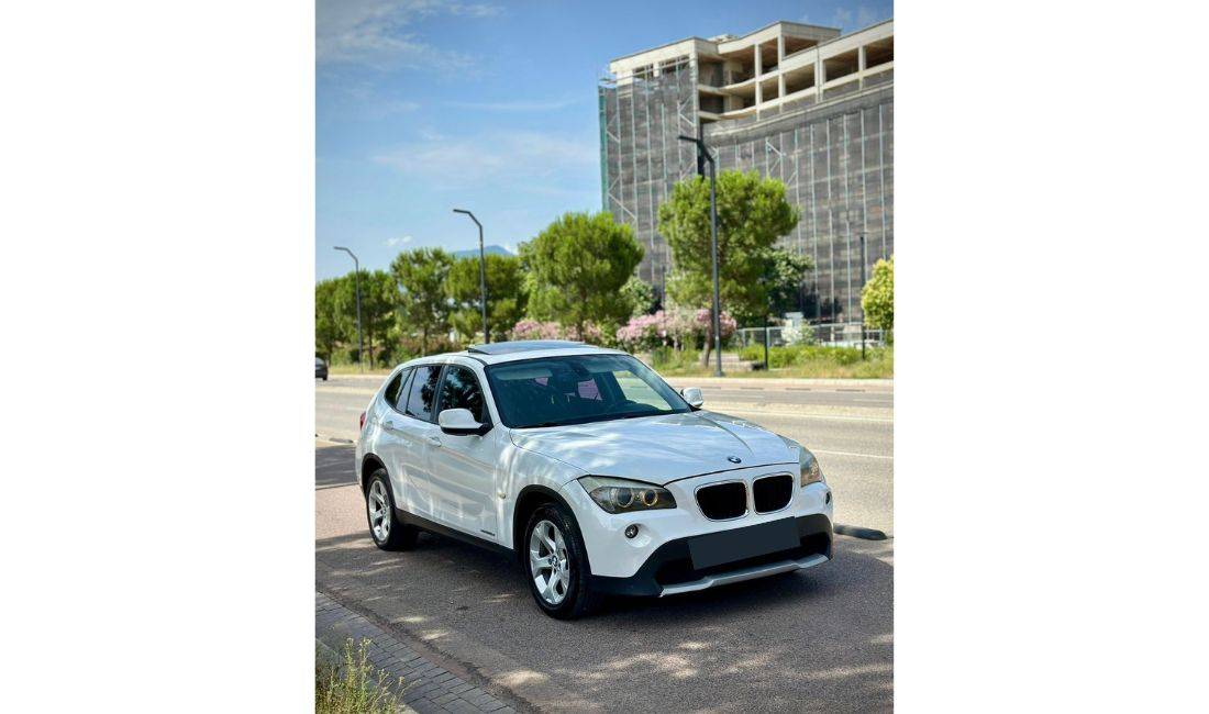Makina me Qera BMW X1 80 Euro/Dita Rinas