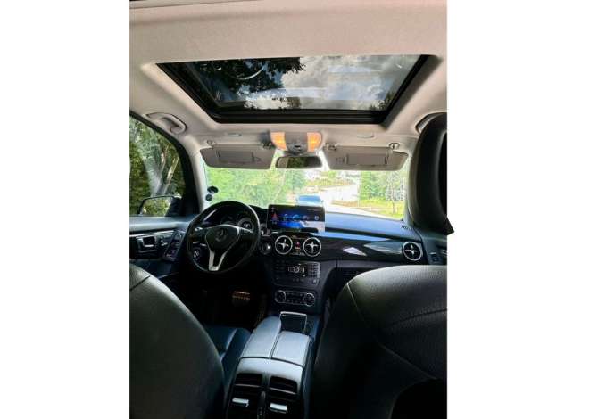 Makina me Qera Mercedes benz Glk 100 Euro/Dita Rinas