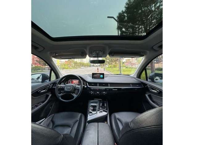 Makina me Qera Audi Q7 180 Euro/Dita Rinas