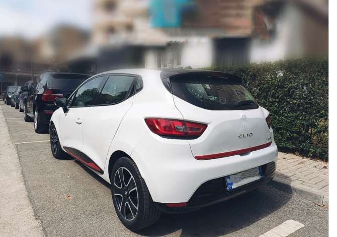 Noleggio Auto a Tirana - 33 Euro