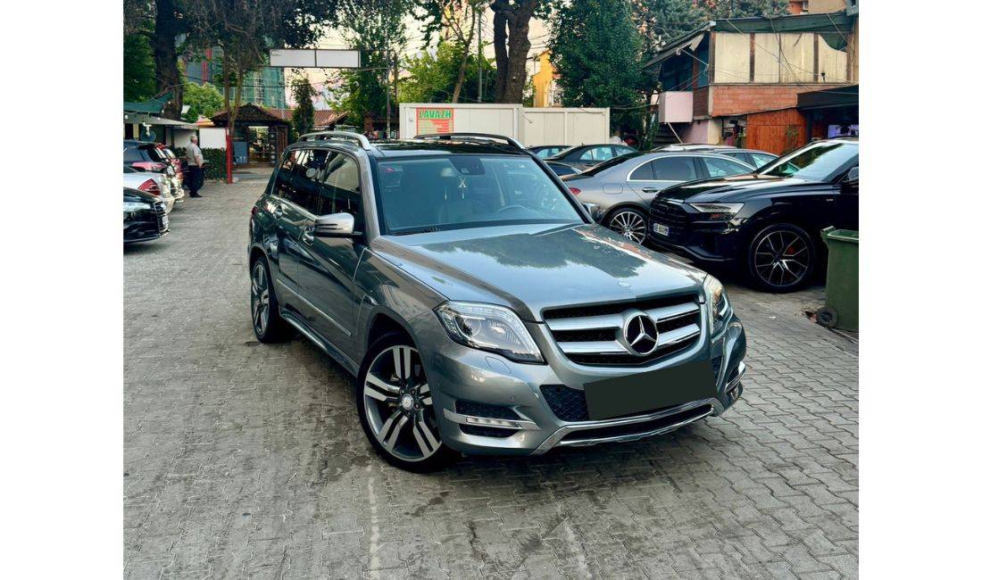 Jepet Makina me Qera Mercedes Benz GLK 65 Euro Dita.Rinas , 