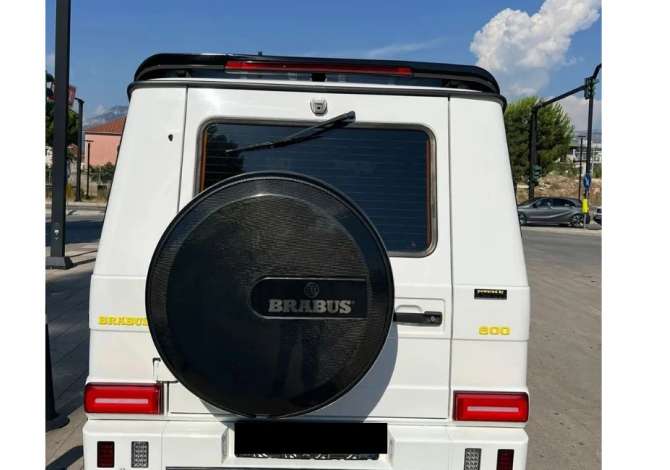 Jepet Makina me Qera Mercedes Benz G Class 5.5 amg duke filluar nga 500 Euro Dita.Rinas , 