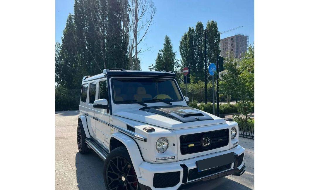 Jepet Makina me Qera Mercedes Benz G Class 5.5 amg duke filluar nga 500 Euro Dita.Rinas , 