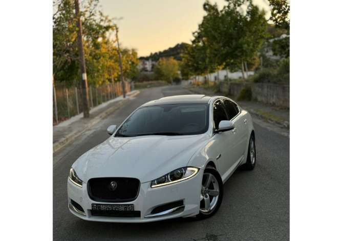 Jepet Makina me Qera Jaguar XF duke filluar nga  65 Euro Dita.Rinas , 