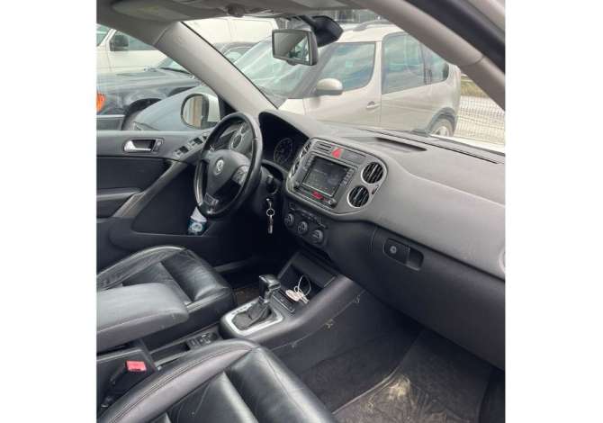 Jepet Makina me Qera Volkswagen Tiguan duke filluar nga 50 Euro Dita.Rinas , 