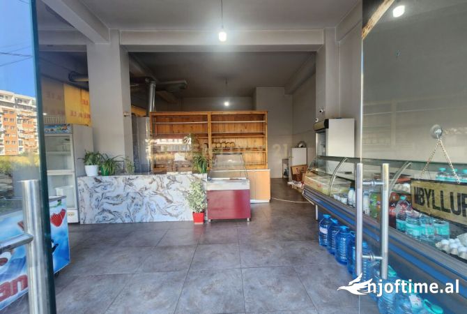 Business Property in Sale 1+1 in Tirana - 264,000 Euro