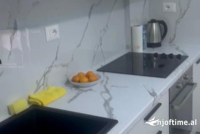 Qera 1+1 Laprak- Sapo Mobiluar e Re. 450 Euro/Muaj