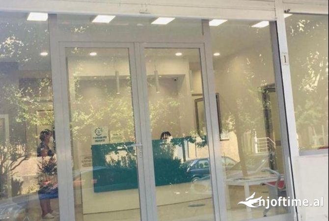 Ambient biznesi ne shitje 1+1 ne Tirane - 245,000 Euro