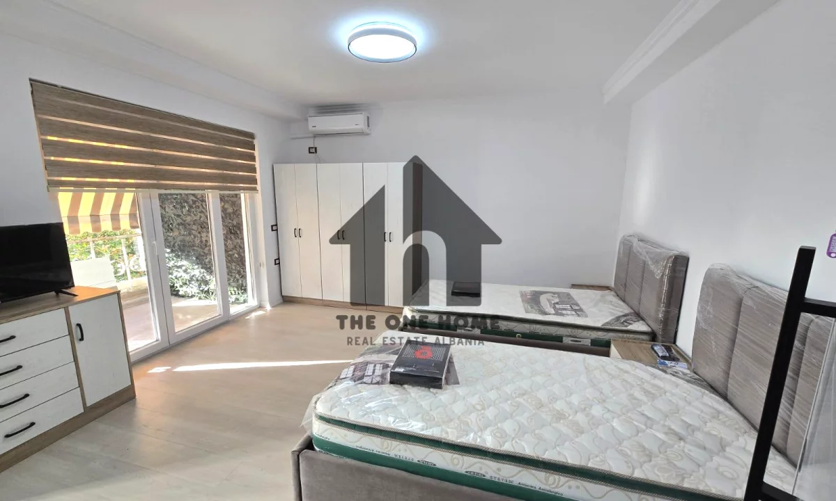 Shtepi me qera Apartament ne Tirane, Garsoniere, Mobilimi E mobiluar, Pagesa 500  Euro.