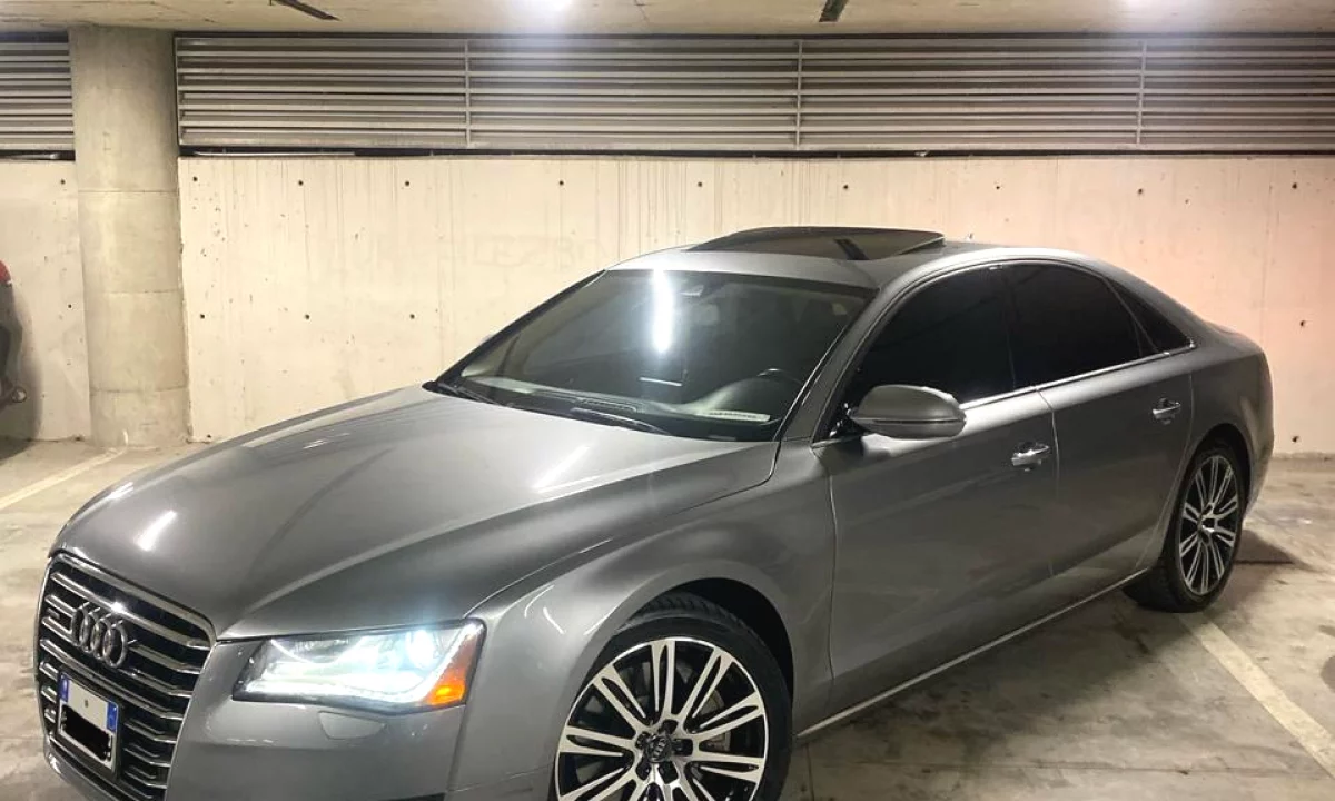 Auto in Vendita a Tirana, Audi, 2012 Benzine,Kambio Automatik Pagamento 12,500  Euro.