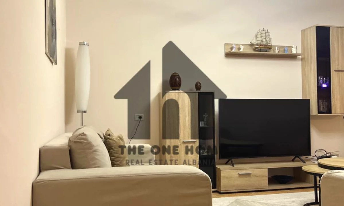 Shtepi me qera Apartament ne Tirane, 2+1, Mobilimi E mobiluar, Pagesa 700  Euro.