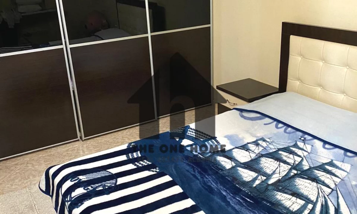 Appartamento in affitto a Tirana 1+1, Arredato