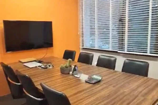 Ambient Zyre - Pazari Ri / E Arreduar.