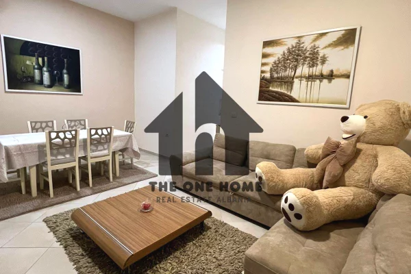 Qera 1+1 Fresku / Pallat i Ri