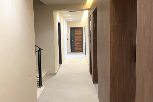 Ambient Zyre /Ndarje Qeraje - Myslym Shyre.