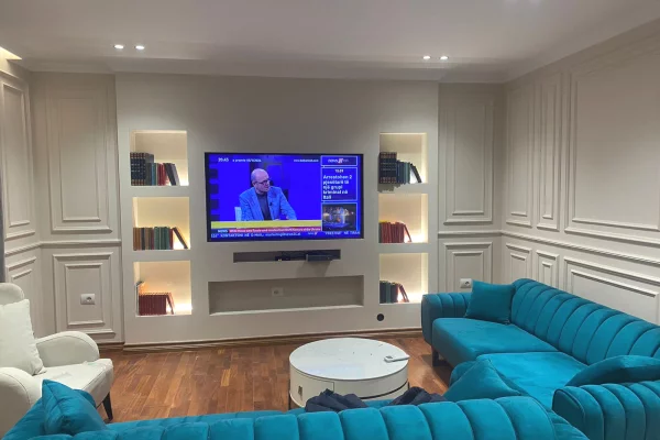 Penthouse Qera -Myslym Shyre 2+1+Verand+Garazh+Sauna.