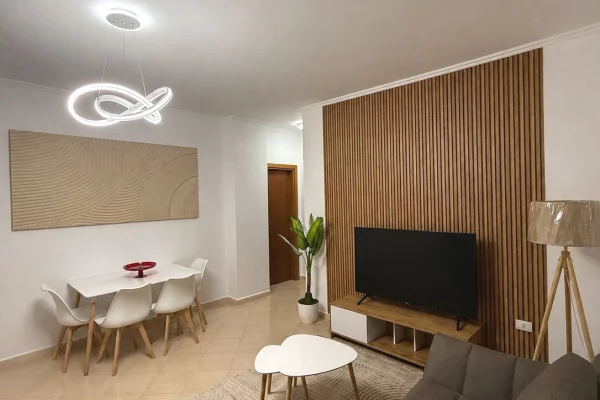 Shtepi ne shitje 2+1 ne Tirane - 175,000 Euro