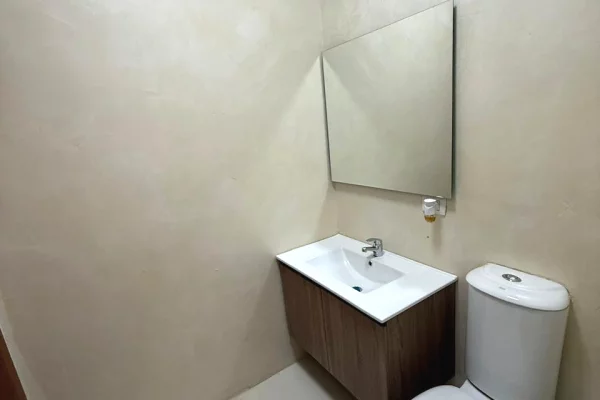 Shtepi ne shitje Apartament ne Tirane, 2+1, Mobilimi E mobiluar, Pagesa 175,000  Euro.