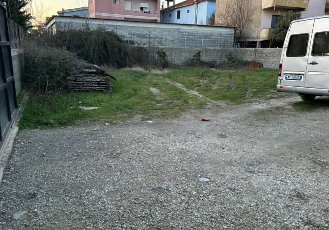 Ambient biznesi me qera 1+1 ne Tirane - 800 Euro