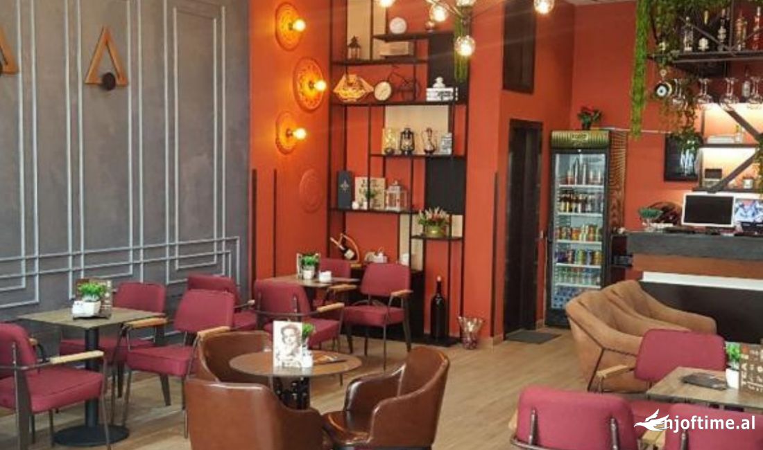 Ambient biznesi, bar-kafe ne shitje, Fresku