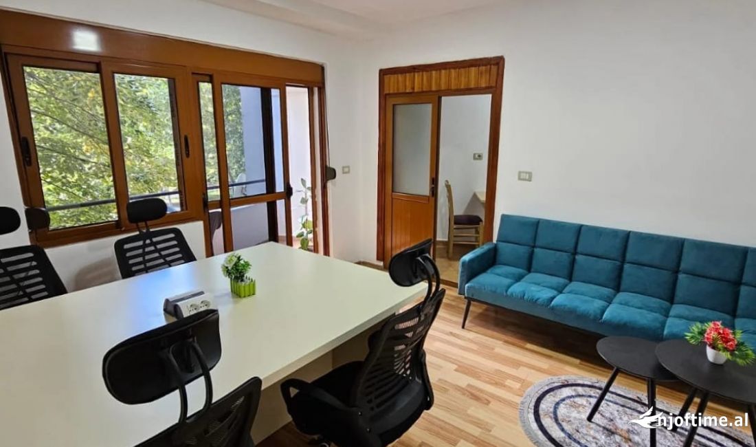 Ambient zyrash per qira, 9 kateshet