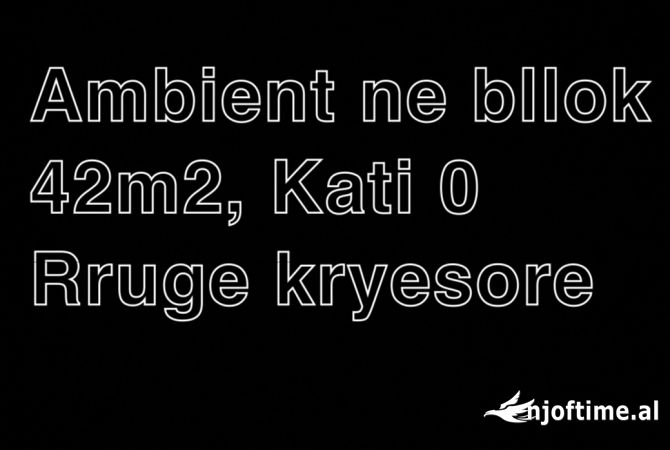 Ambiente Commerciale in Affitto 1+1 a Tirana - 1,200 Euro