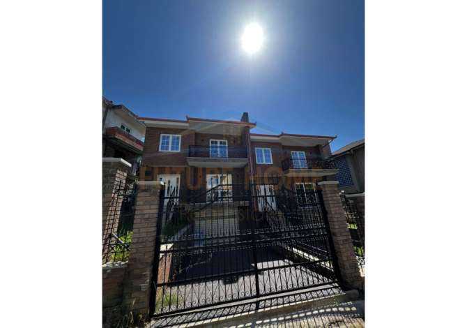 Shiten 2 Vila Të Bashkangjitura , Sauk i Ri , Tiranë(ALF41710)