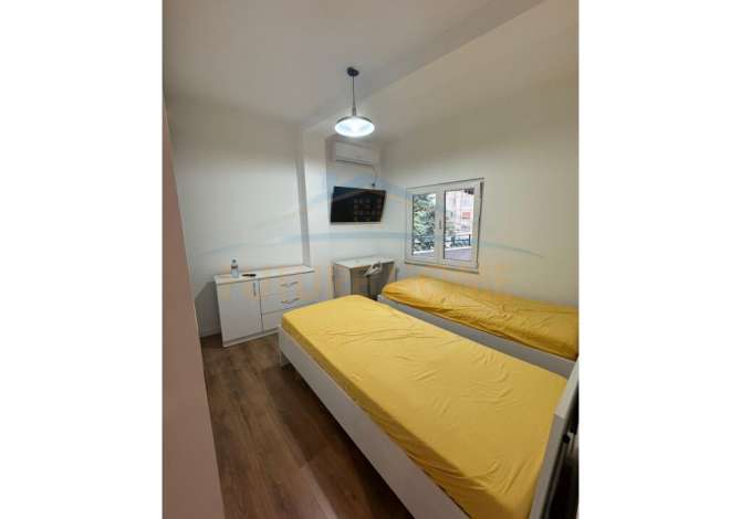 Shtepi ne shitje Apartament ne Tirane, 3+1, Mobilimi E mobiluar, Pagesa 220,000  Euro.