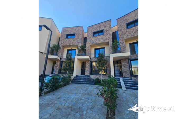 Vile Per Shitje Te Rezidenca Habitat, Mjull-Bathore(ALF46633)