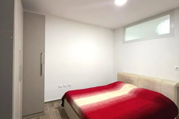 Appartamento in affitto a Tirana 2+1, Arredato