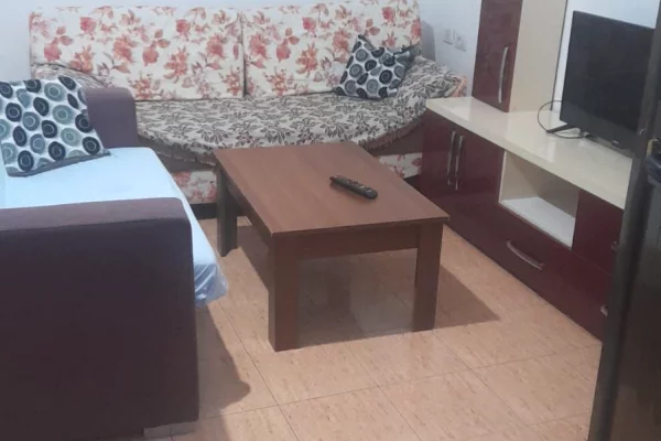 Appartamento in affitto a Tirana 1+1, Arredato