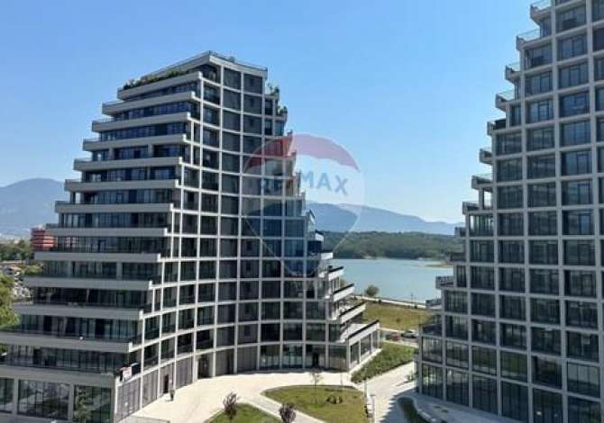 Jepet ambient komercial per Qira te "Lakeview"!