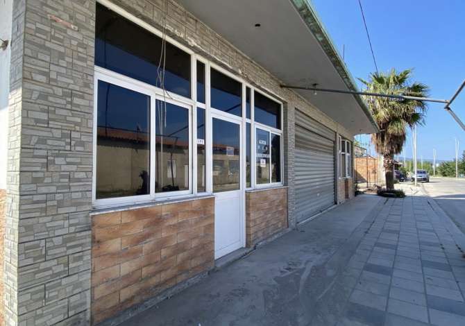 Ambient biznesi me qera 1+1 ne Vlore - 40,000 Leke
