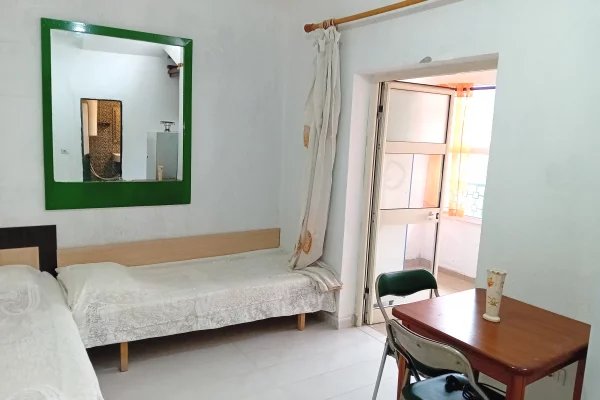 Shtepi me qera Garsoniere ne Tirane - 30,000 Leke
