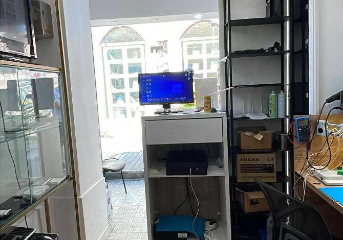 Ambjent biznesi ne shitje 80.000Euro Rruga e Durresit Tirane