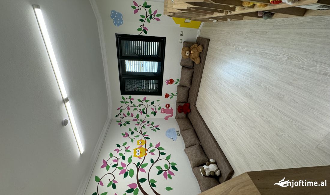 Ambjent Kopshti me qera Ali Dem Tirane